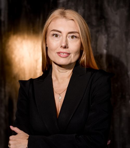Катерина Комар
